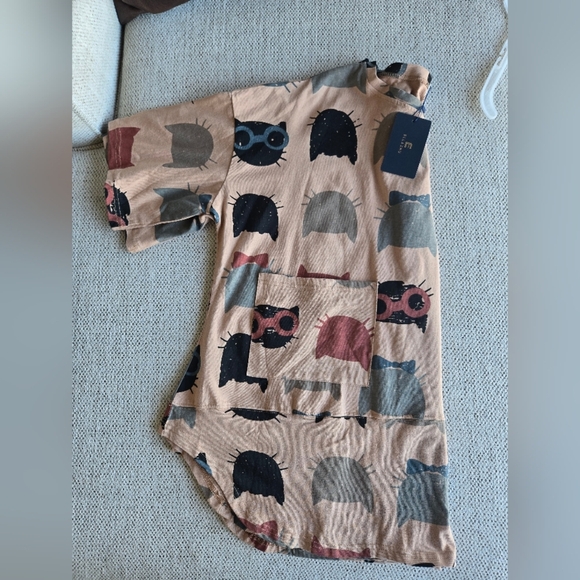 EllaZhu Brown Cat Short SleeveBaggy Tunic Shirt Womens Size One Size - Picture 12 of 12